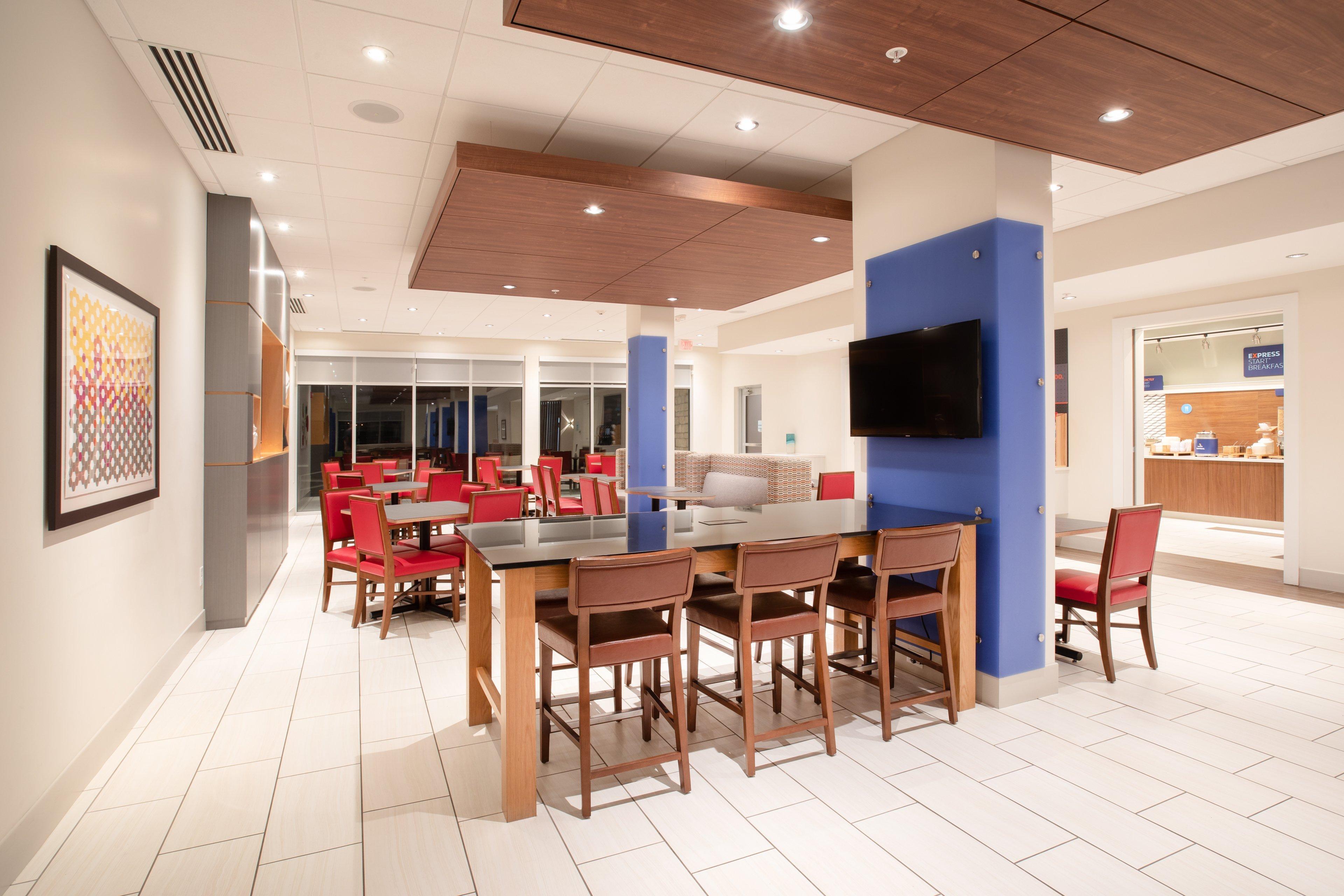 Holiday Inn Express & Suites - Sterling By Ihg Buitenkant foto